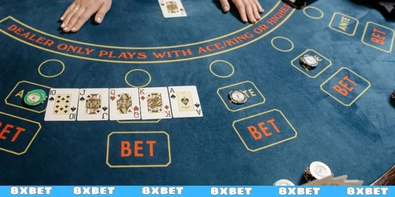 Baccarat 8XBET